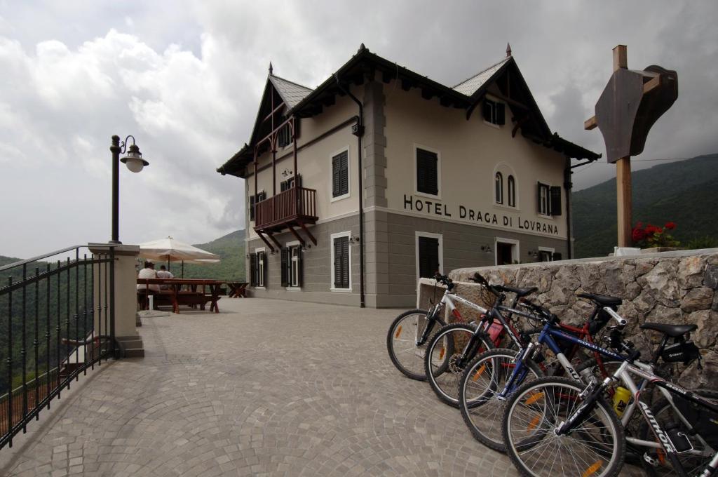 Hotel Draga Di Lovrana מראה חיצוני תמונה